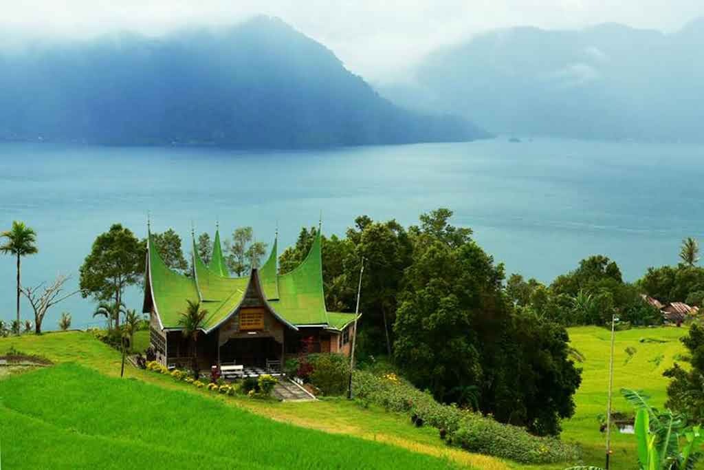 HONEYMOON 3D2N ROMANTIS