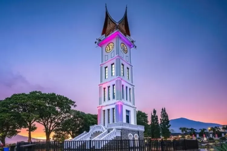 jam-gadang